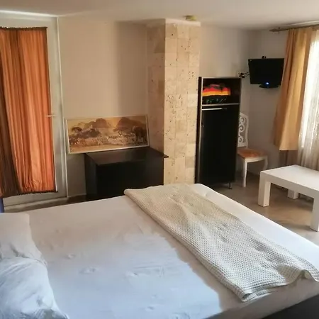 Harika Havuz Manzarali Daire.wifi ,mutfak Lejlighed